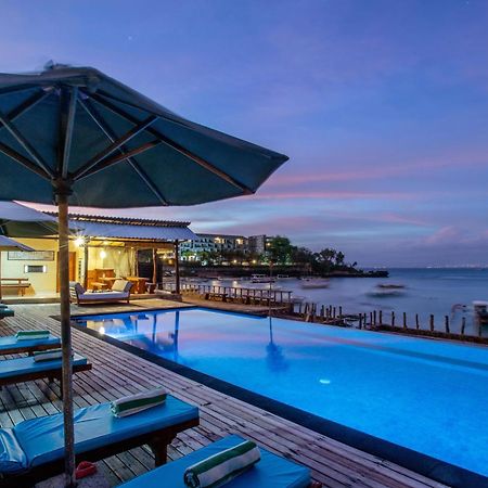 Отель D'Muncuk Huts Lembongan Экстерьер фото