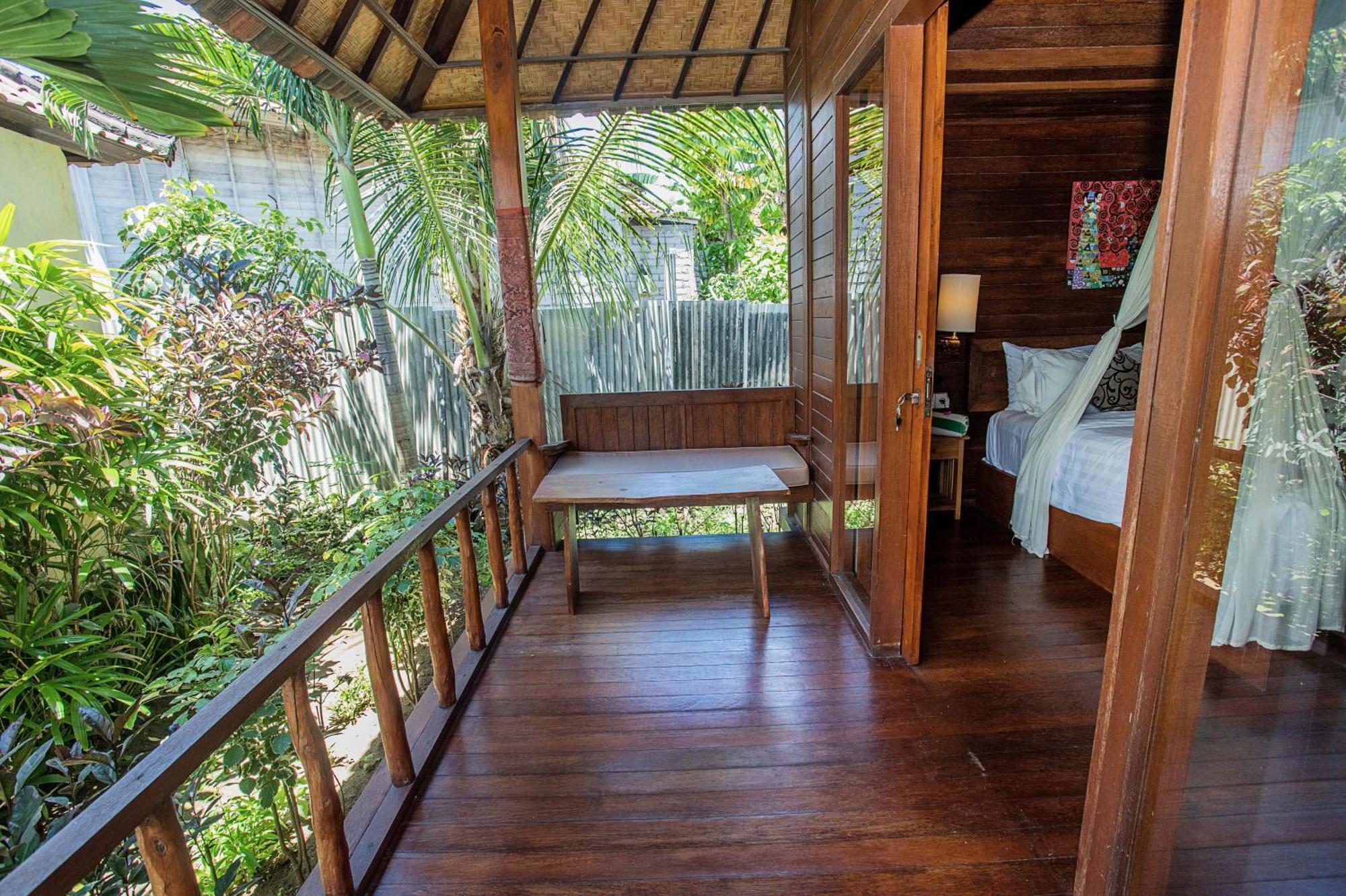 Отель D'Muncuk Huts Lembongan Экстерьер фото